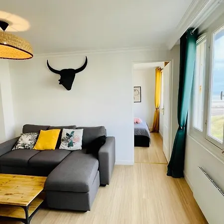 Apartment Cocoon - Face - *