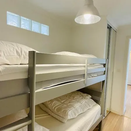 Apartment Cocoon - Face - *